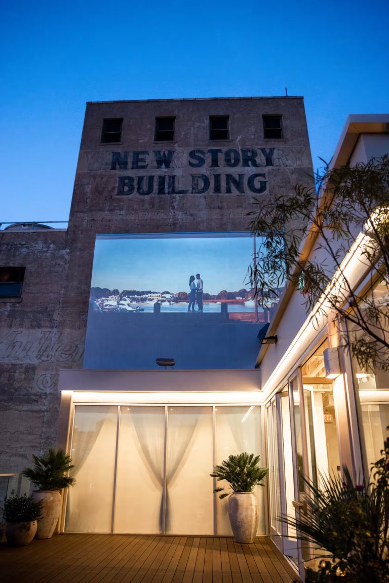 Savanna Rooftop2 768x1151